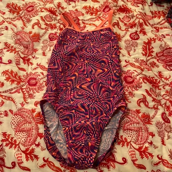 Nike Swim Girls